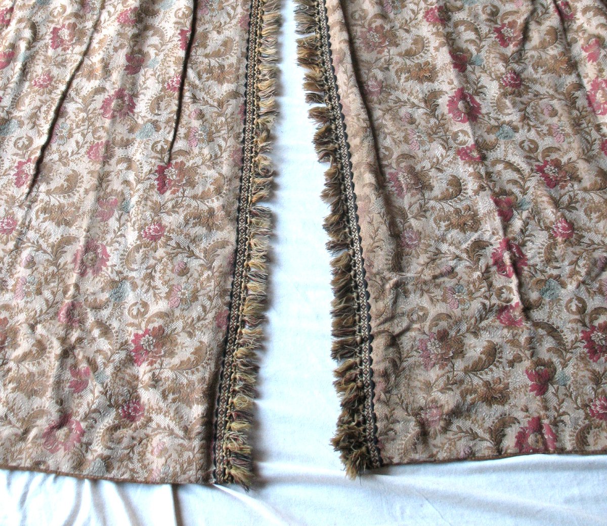 Pair Of Door Hanging Curtains In Woven Jacquard Floral Pattern Louis XIII Style Late 19th-photo-7