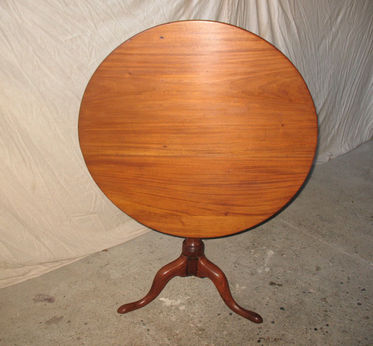 Tilting Pedestal Table In Solid Blond Mahogany, Louis XVI Period, 18th Century-photo-3