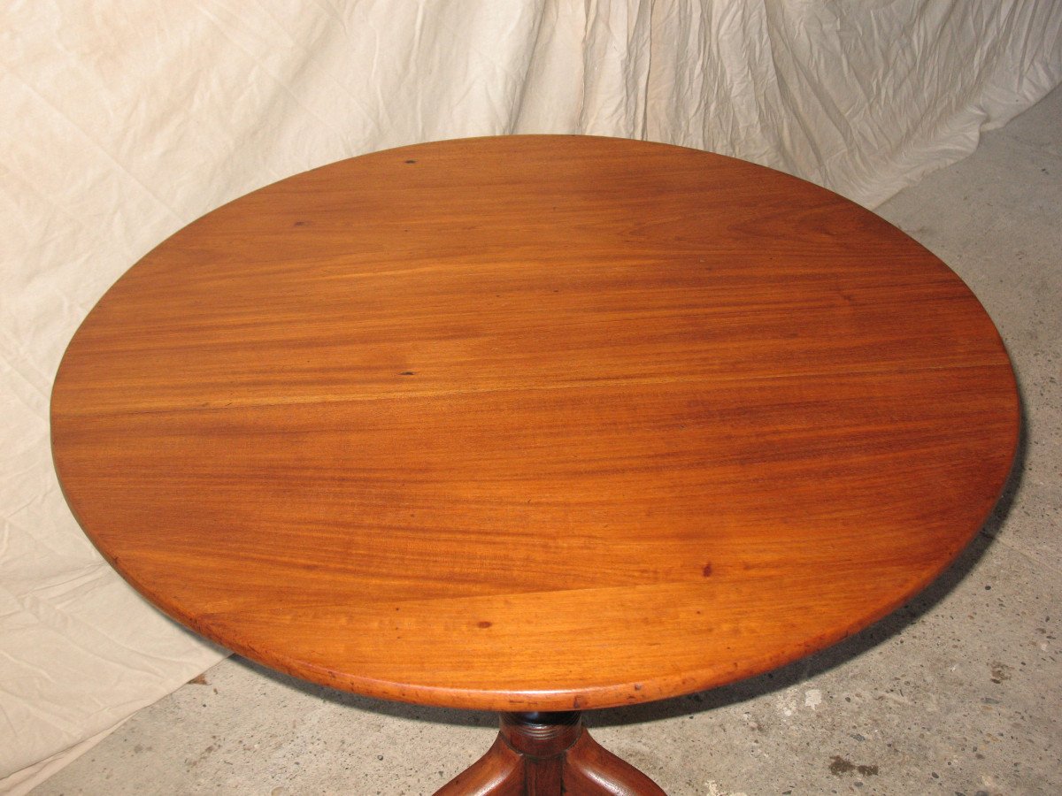 Tilting Pedestal Table In Solid Blond Mahogany, Louis XVI Period, 18th Century-photo-1