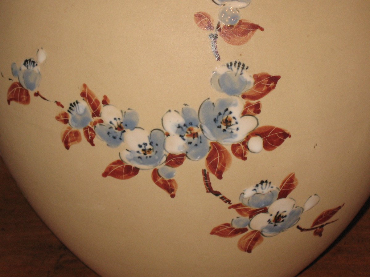 Grand vase boule en grès de Ciboure décor japonisant aux fleurs de cerisier de C Fischer-photo-2