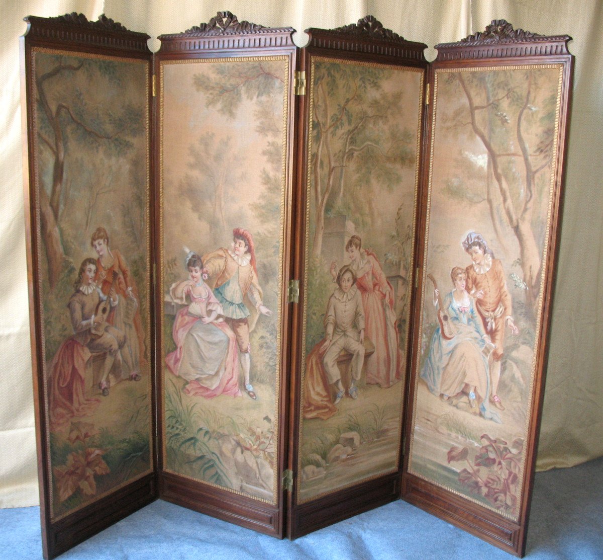 Carved Walnut Screen With 4 Leaves Painted With Gallant Scenes, Louis XVI Style, Ep. 19th-photo-2