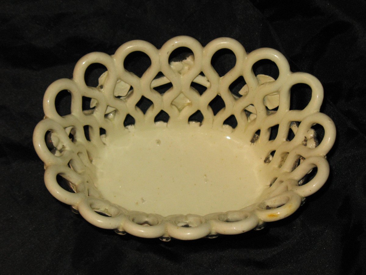 Langeais Earthenware Oval Planter Decorated With Masonic Berries Th. 19th-photo-5