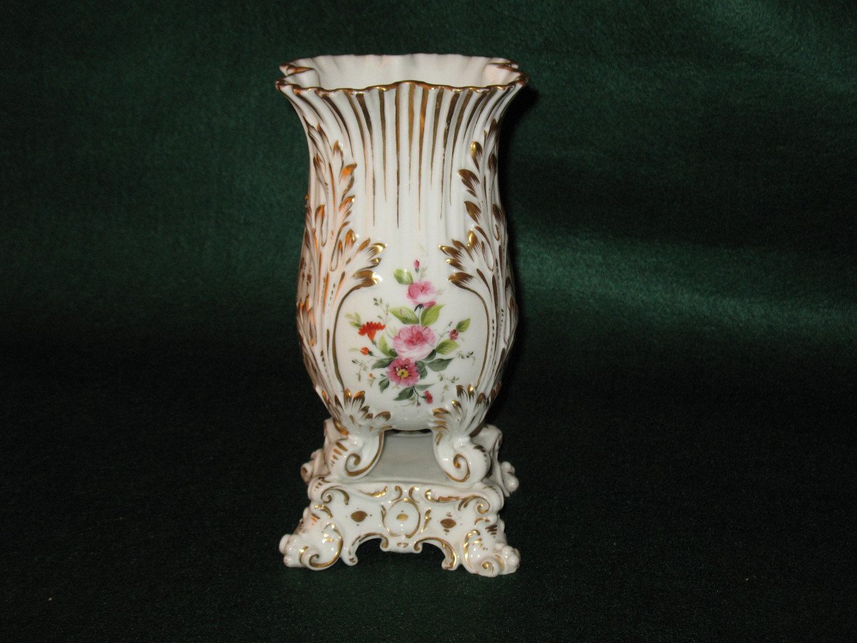 Paris Porcelain Vase With Floral Decoration Th. 19th Century Restoration In The Style Of Jacob Petit-photo-1