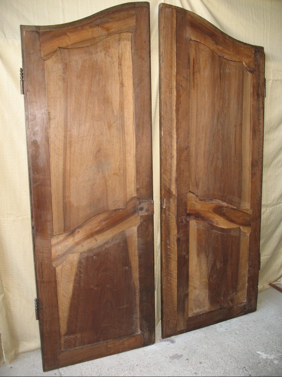 Pair Of Louis XV Style Walnut Paneled Doors, 19th Century-photo-5