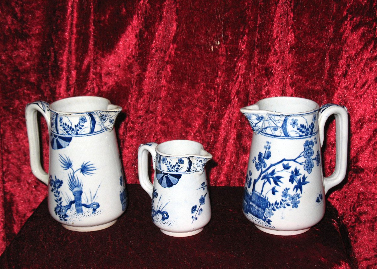 3 pichets pots à lait en faïence de Creil et Montereau décor Japon époque 19ème