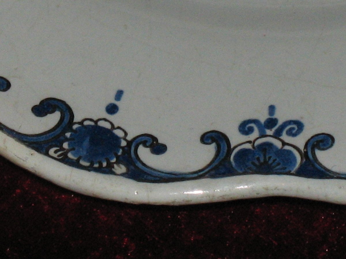 Earthenware Plate From Lille, Early 18th Century Floral Decoration-photo-2