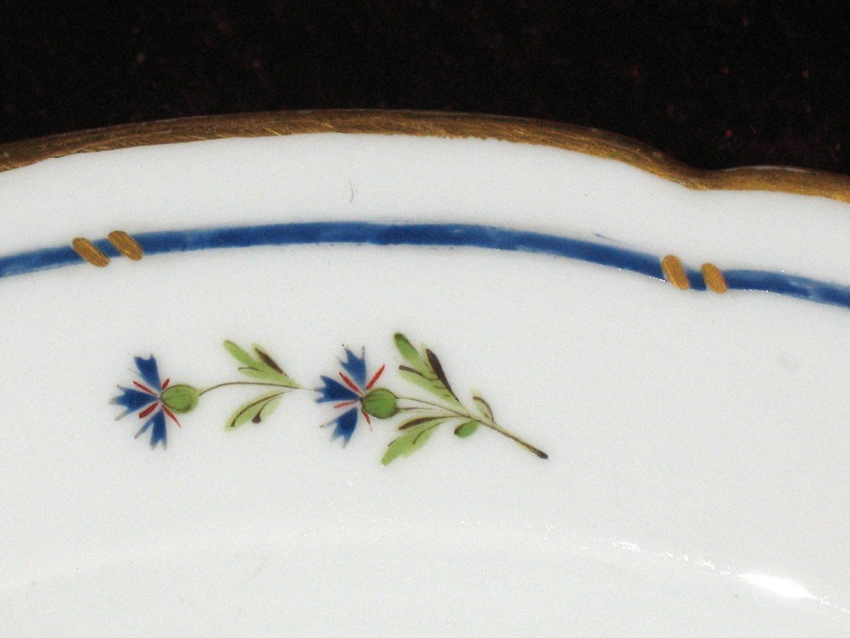 Locré Porcelain Plate With Floral Decoration, 18th Century-photo-3