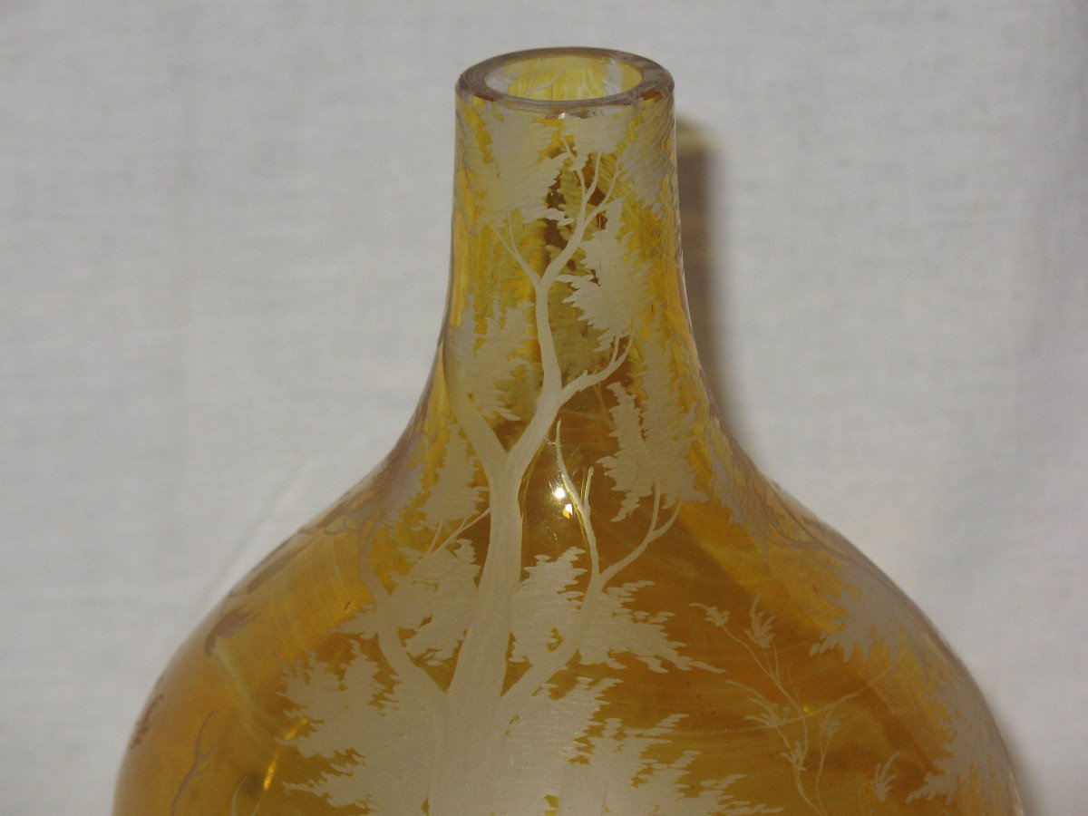 Vase boule en verre de Bohème ambre à décor d'animaux et paysages de forêts époque 19ème-photo-5