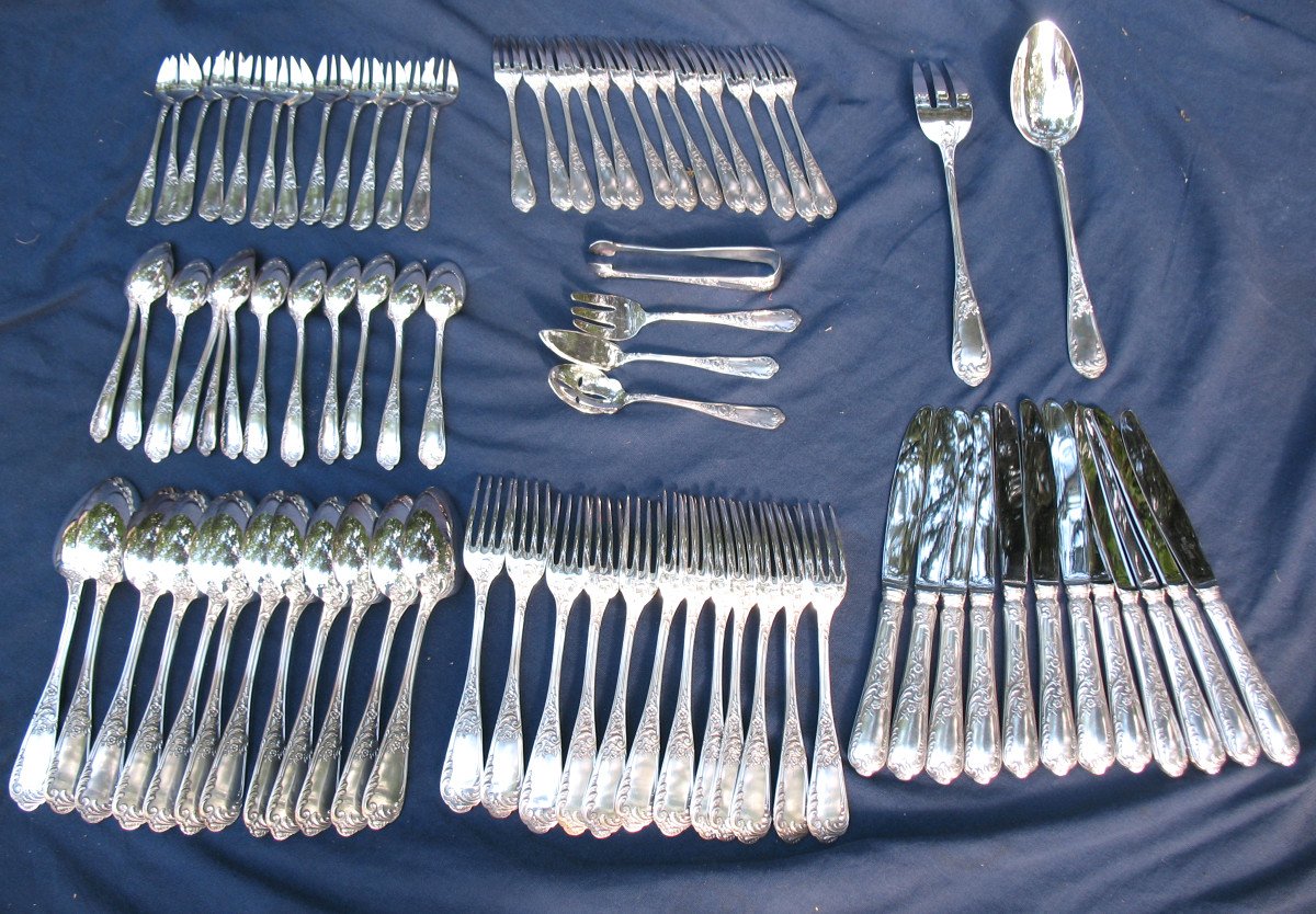 Silver Metal Cutlery Set 78 Pieces From Ravinet d'Enfert In Paris Rocaille Style L. XV