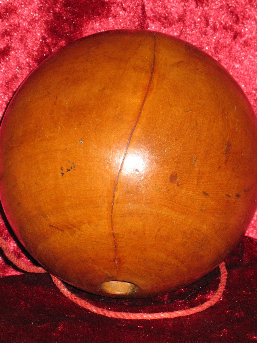 Large Turned Boxwood Bilboquet In Honey Color, 19th Century-photo-1