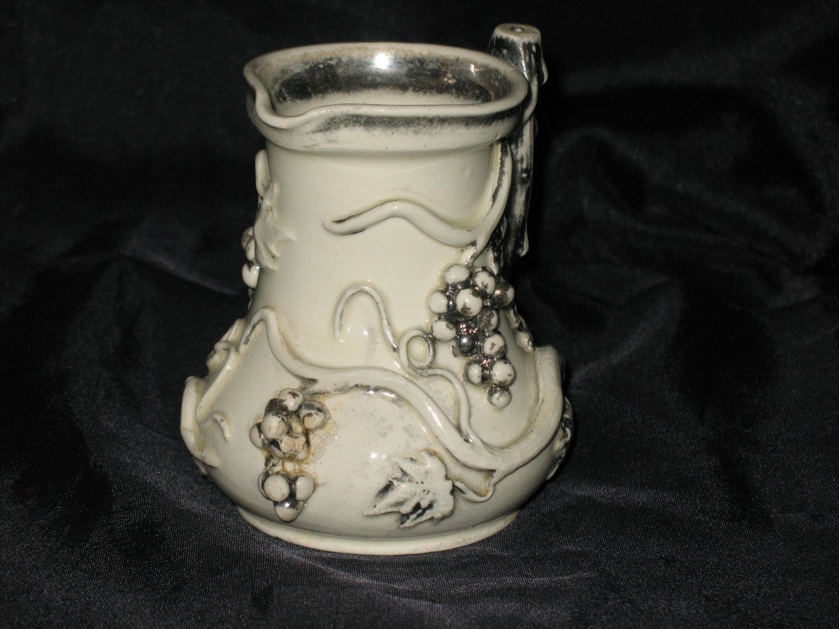 Langeais Earthenware Dinette Pitcher Signed Cb Decorated With Bunches Of Grapes, 19th Century-photo-2