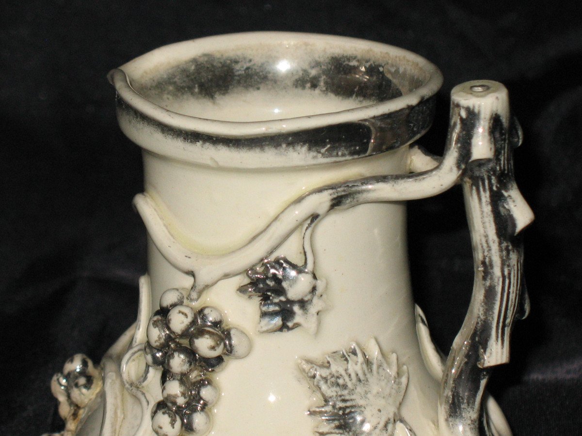 Langeais Earthenware Dinette Pitcher Signed Cb Decorated With Bunches Of Grapes, 19th Century-photo-1