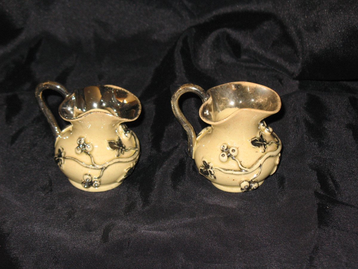 Pair Of Langeais Earthenware Dinette Pitchers Decorated With Berries, 19th Century-photo-3