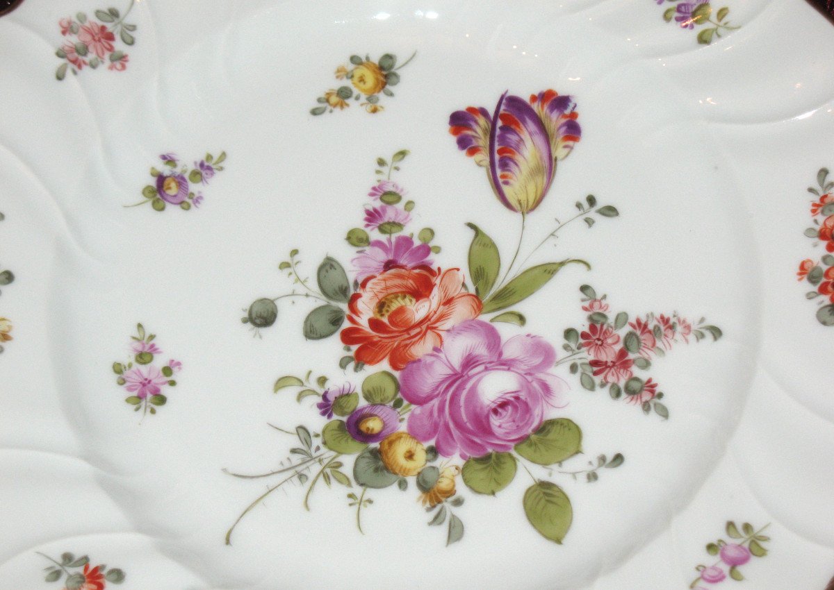 Assiettes en porcelaine  décor floral de Saxe Meissen époque 20ème-photo-6
