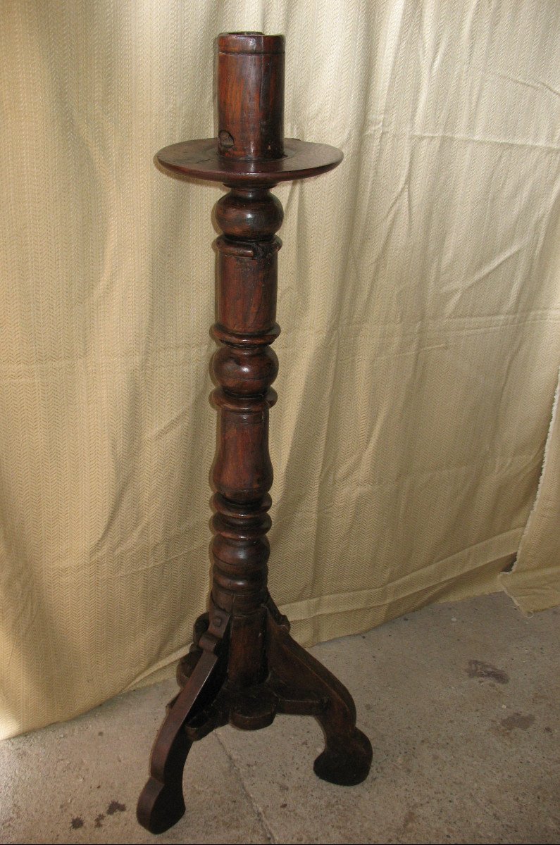Pique cierge grand porte cierge en bois époque 18ème Louis XIV  h : 123,5 cm-photo-7