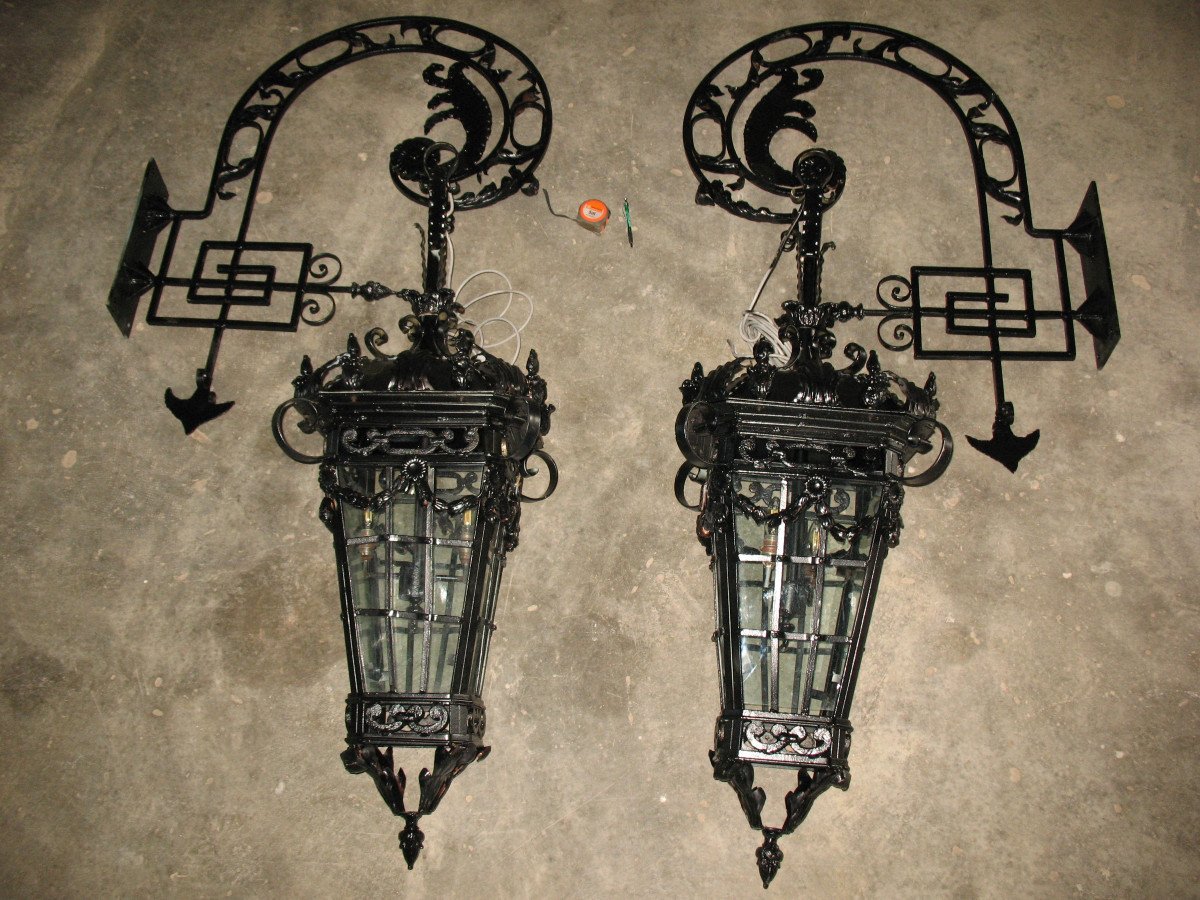 Pair Of Large Wrought Iron Lanterns Complete With Their L.xvi Style Posterns, 20th Century-photo-7