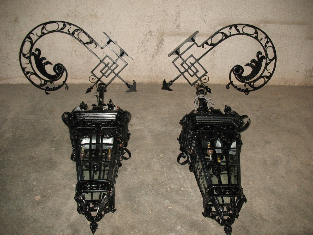 Pair Of Large Wrought Iron Lanterns Complete With Their L.xvi Style Posterns, 20th Century-photo-8