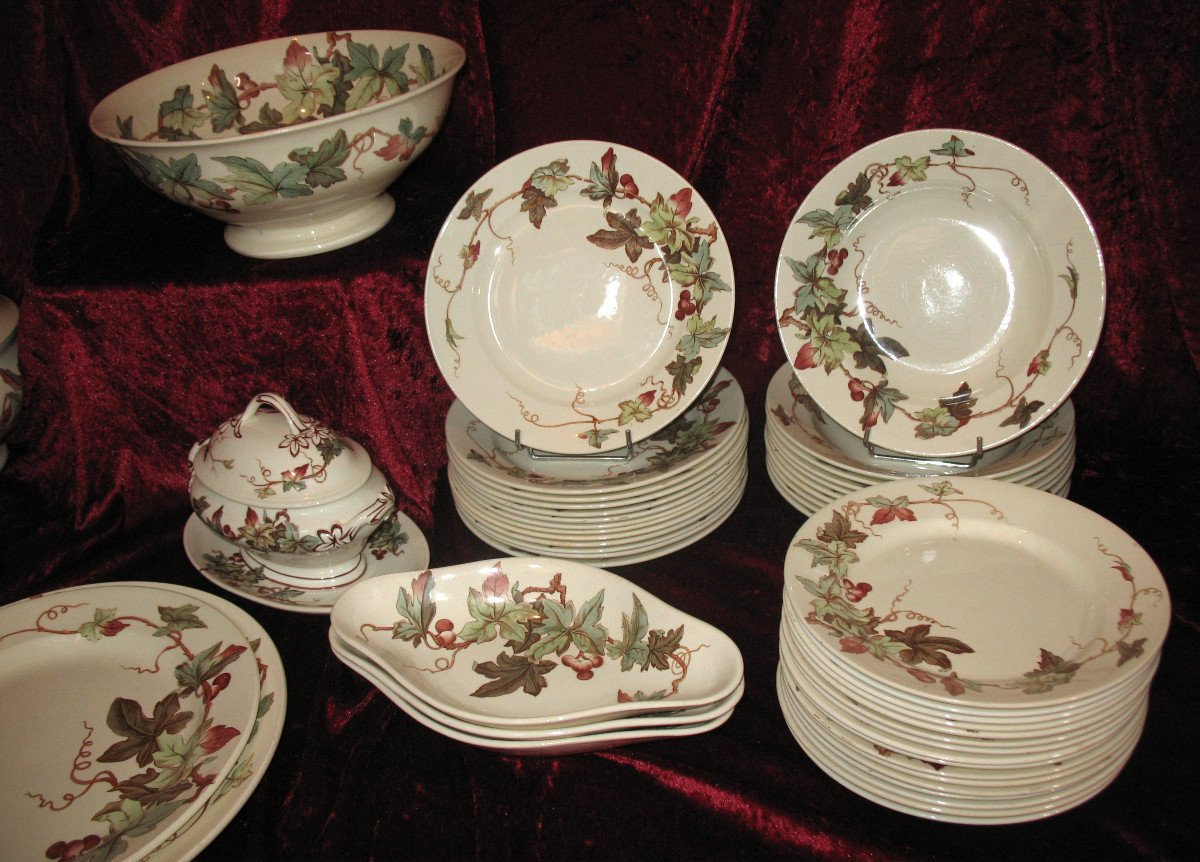 Lunéville Earthenware Dinner Service With Ivy Decor, Art Nouveau Period, Late 19th Century, 56 Pieces-photo-7