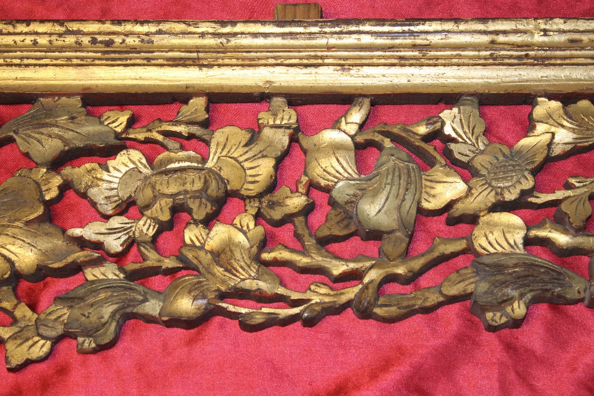 Bed Front Element In Carved Gilded Wood Origin China 19th Century Length: 189.5 Cm-photo-2