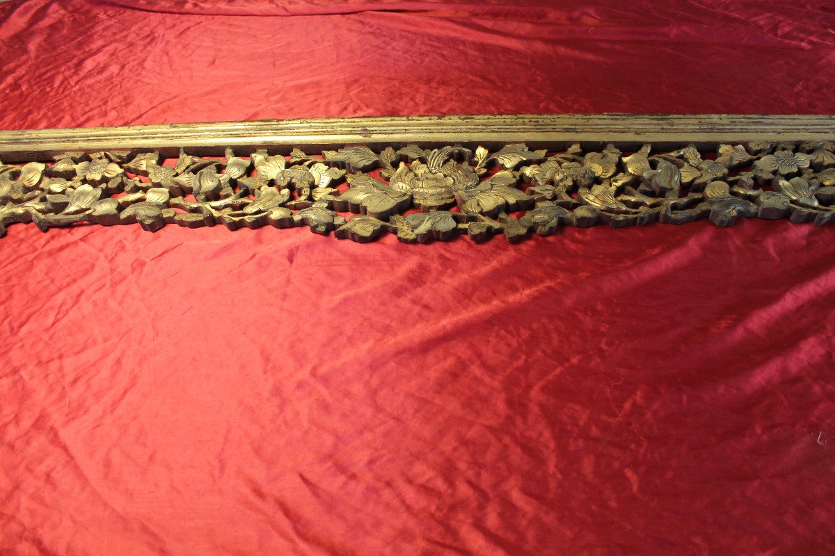 Bed Front Element In Carved Gilded Wood Origin China 19th Century Length: 189.5 Cm-photo-5