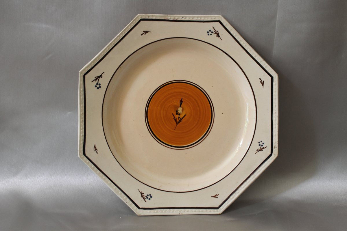 Pair Of 18th Century Nevers Earthenware Octagonal Beaded Plates Signed Dubois-photo-3