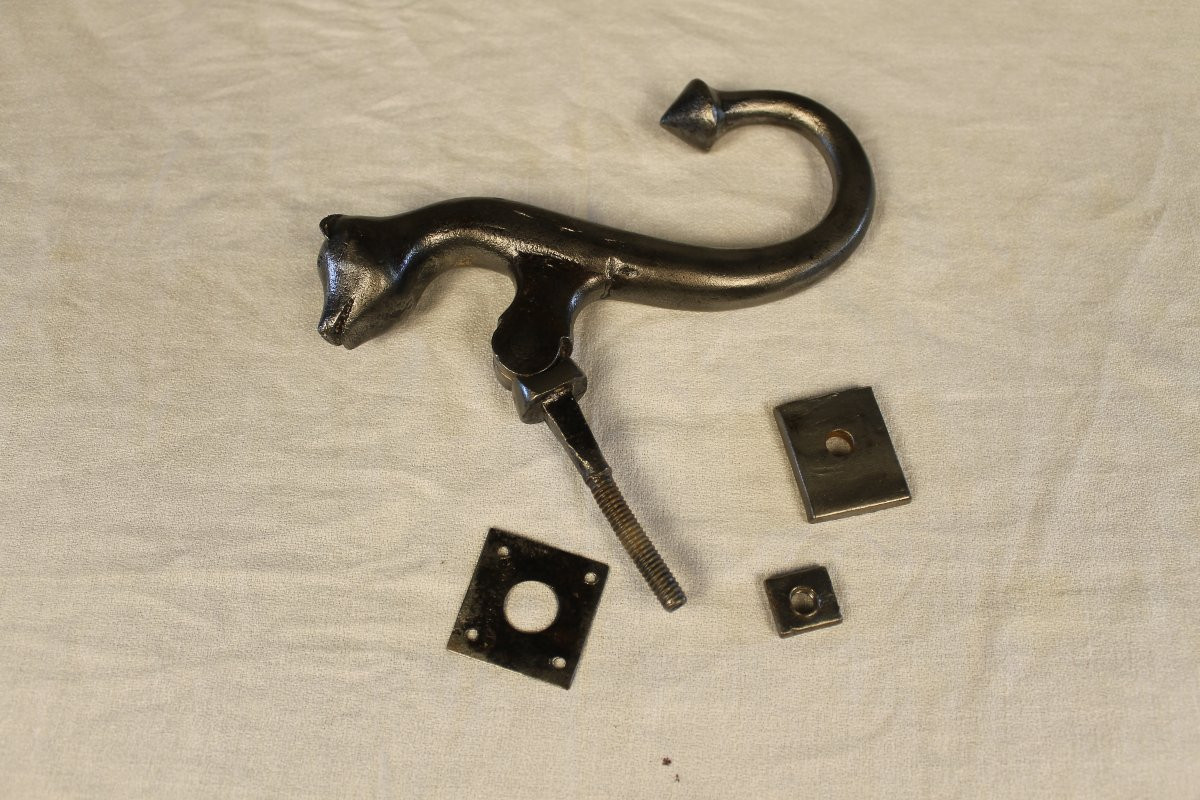 Heurtoir marteau de porte en fer forgé de style Haute Epoque complet époque 19ème-photo-2