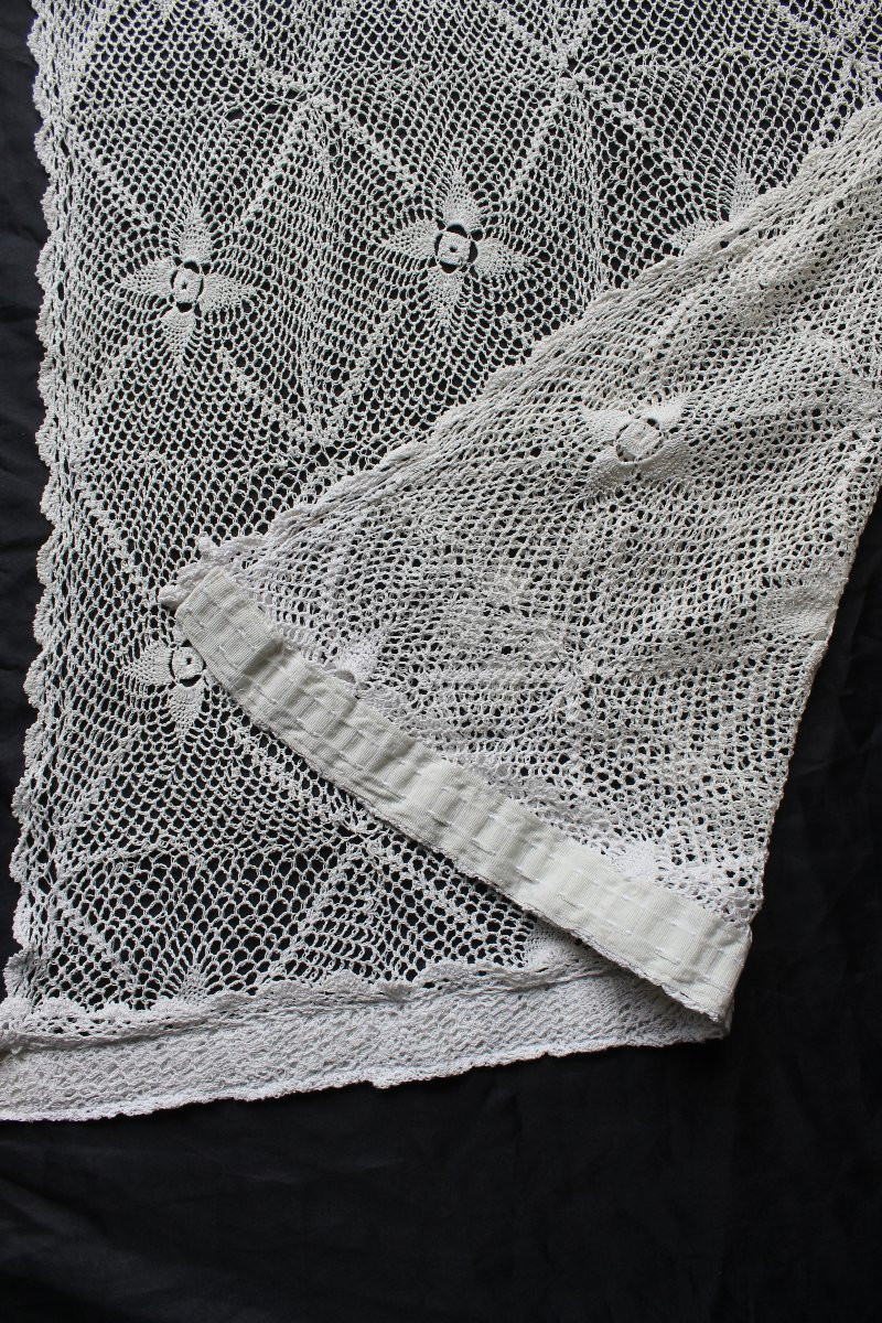 Pair Of Handmade Lace Curtains With Floral Decoration D: 250 X 55 Cm Each-photo-2