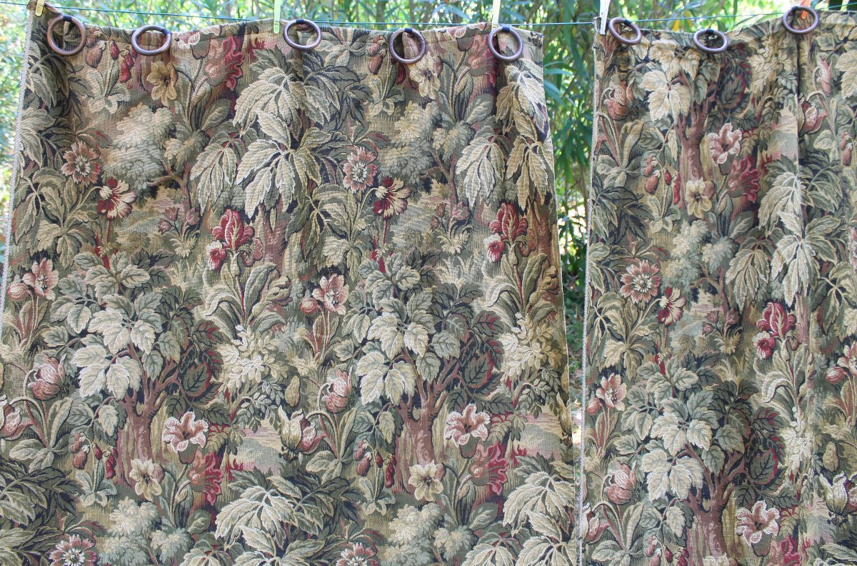 2 paires de rideaux tentures en tissé Jacquard à décor de verdure de style Louis XIII-photo-4