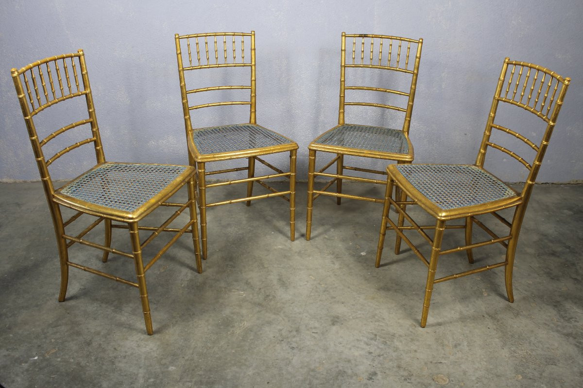 Suite de 4 chaises de théâtre en bois doré style bambou époque fin 19ème-photo-1