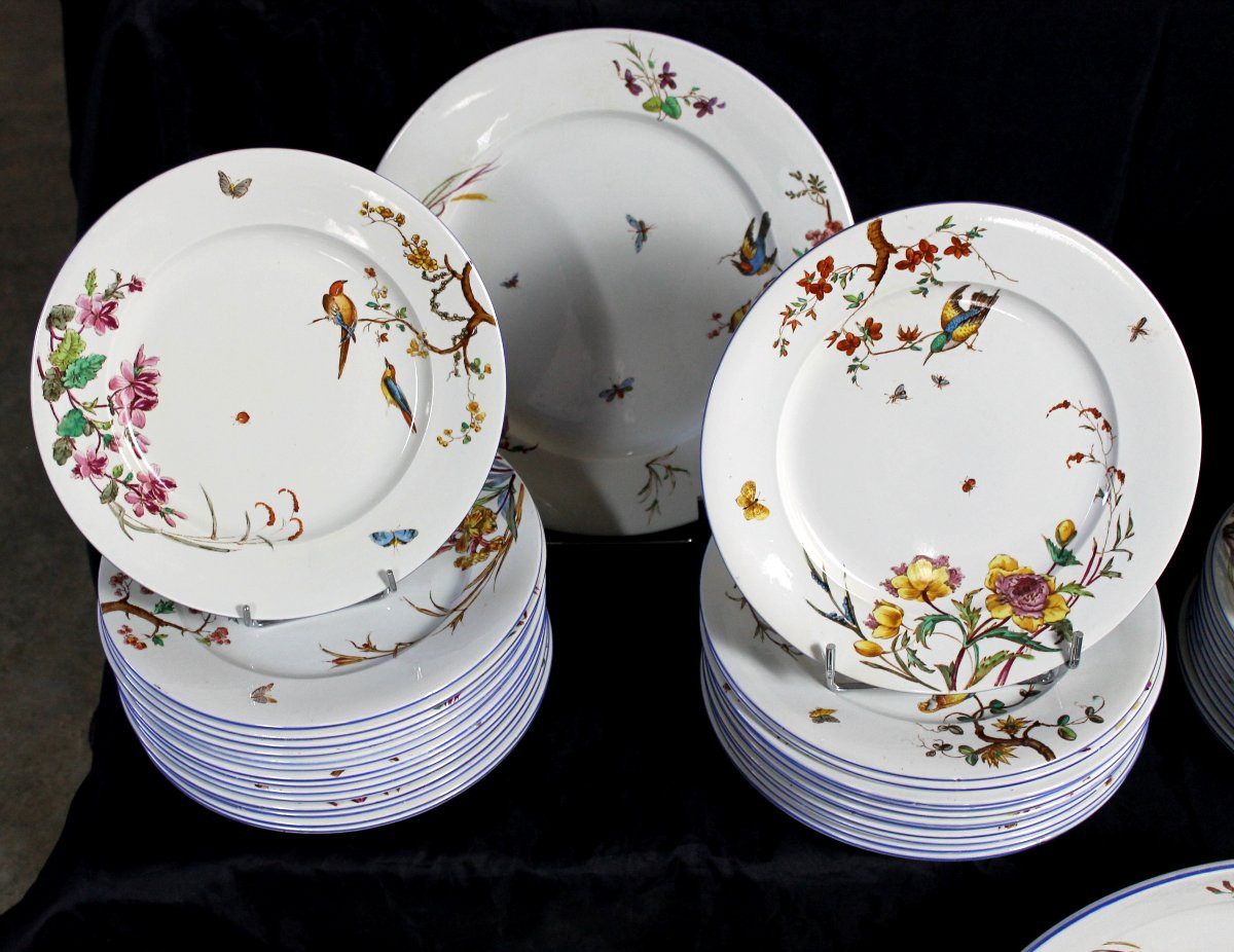Fine Bordeaux Earthenware Dinner Service With Nella Decoration Featuring Flowers And Birds, 19th Century-photo-4
