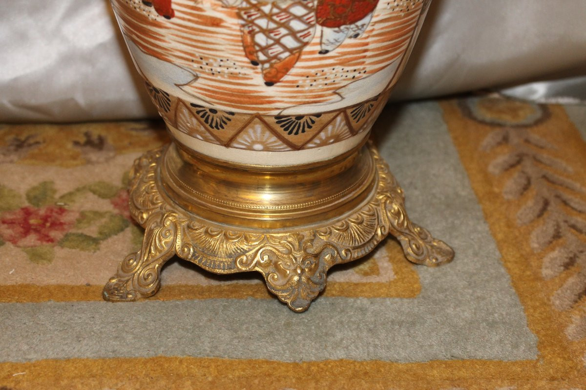 Paire de lampes émaillées Satsuma à décor polychrome et monture bronze Japon ép. fin 19ème-photo-2