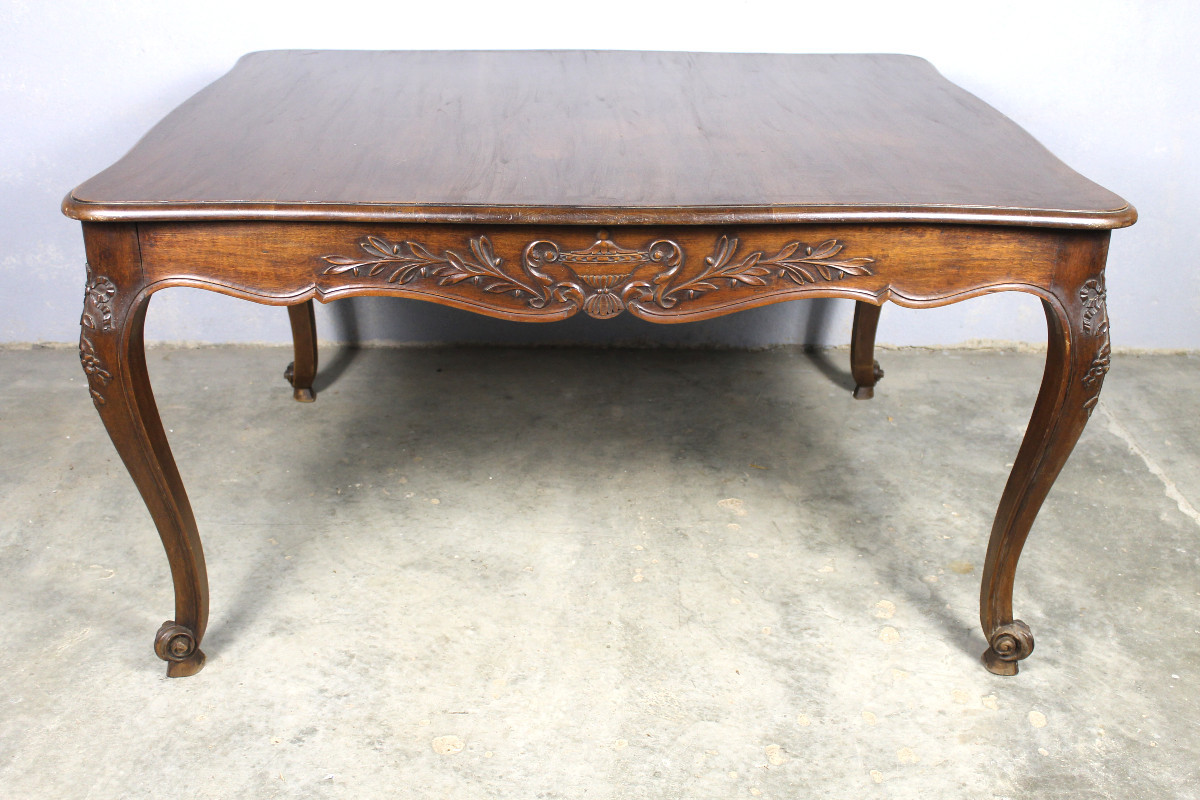 Grande table bureau en noyer sculpté avec allonges style provençal ép. fin 19ème