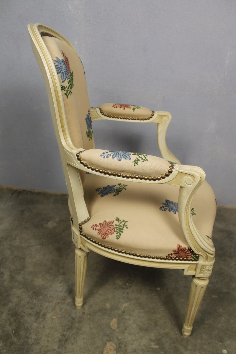 Pair Of Transition Style Cabriolet Armchairs From The 20th Century-photo-2