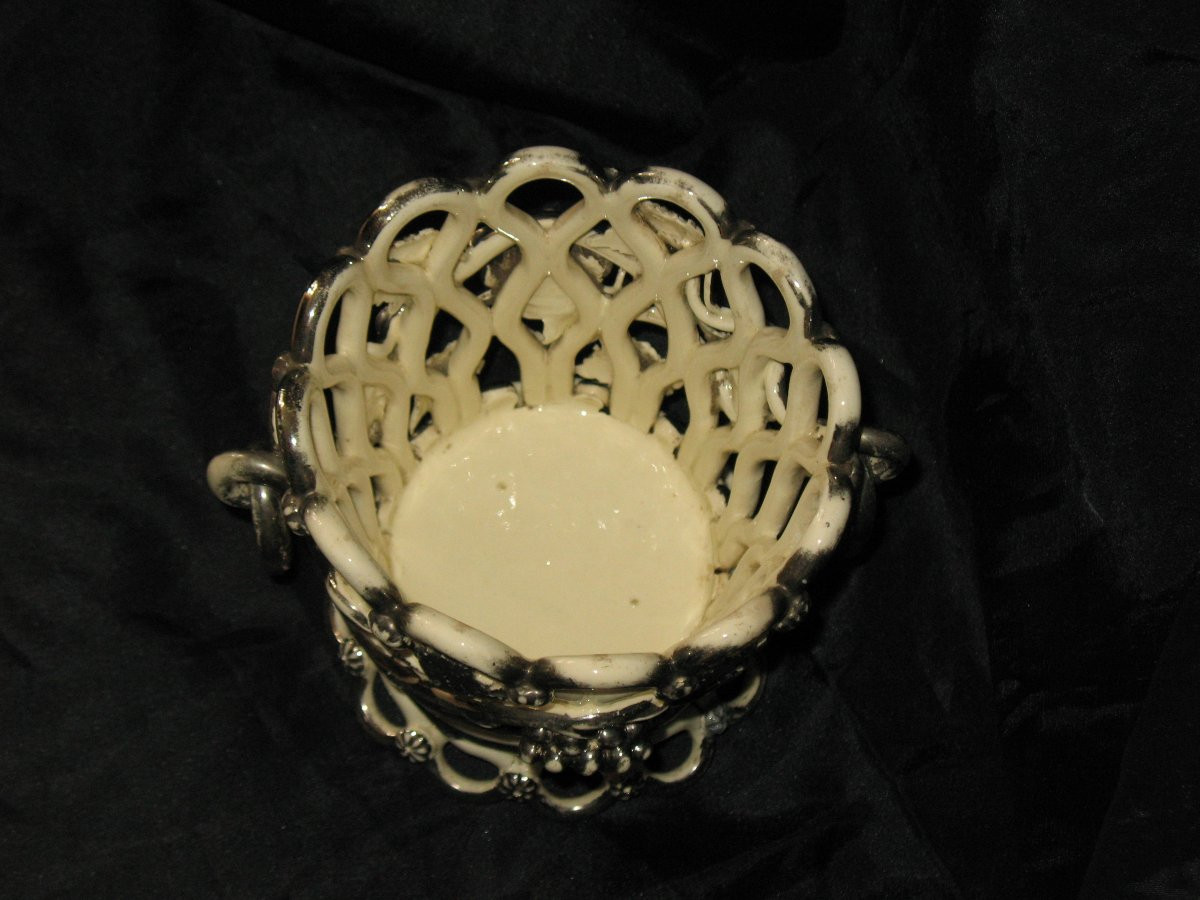 Jardinière ronde en faïence de Langeais décor de grappes de raisin signée  C B époque 19ème-photo-5