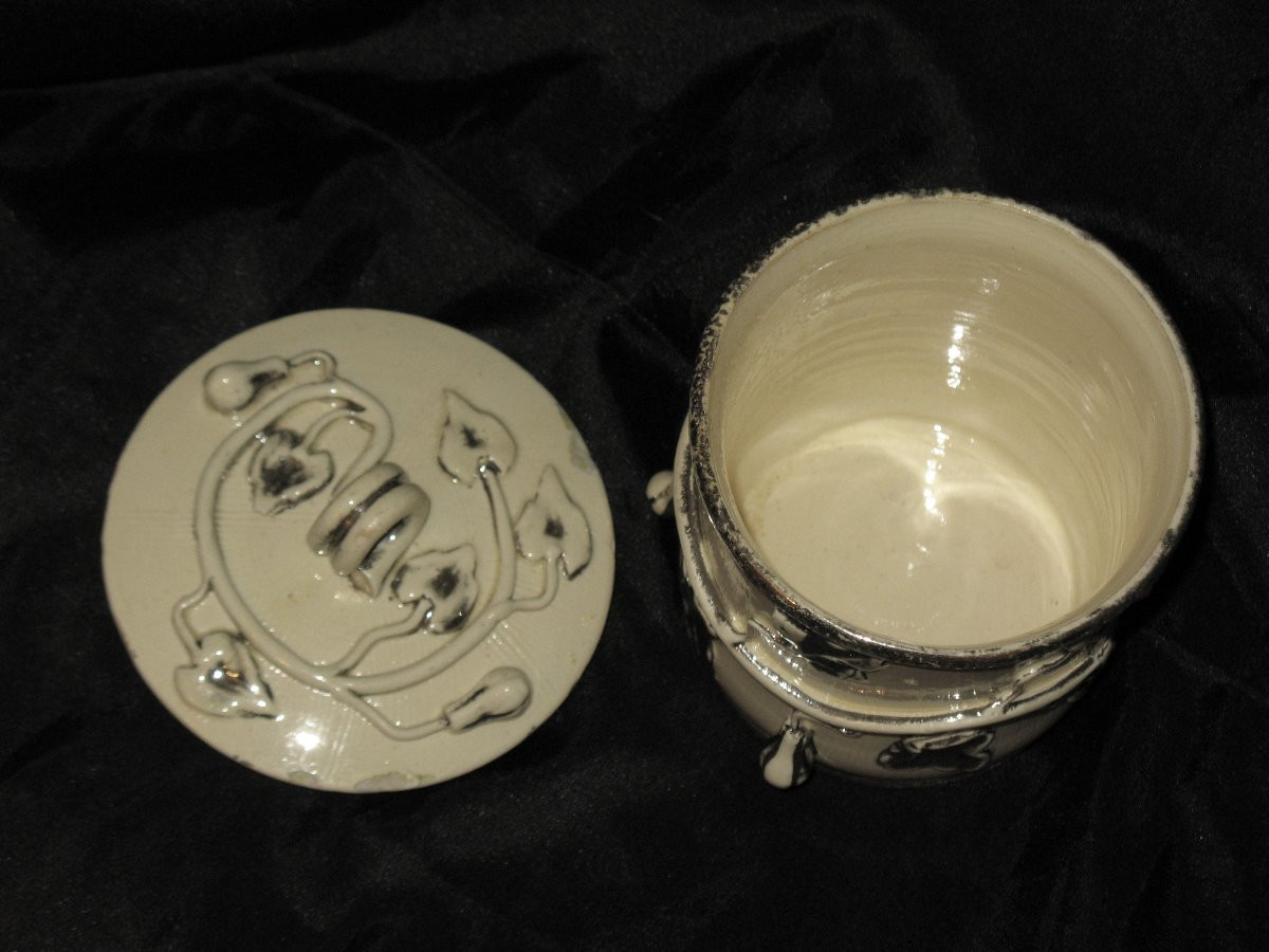 Three Earthenware Tobacco Jars From Langeais, Decorated With Pear Trees And Vines, Marked Cb, 19th Century-photo-4