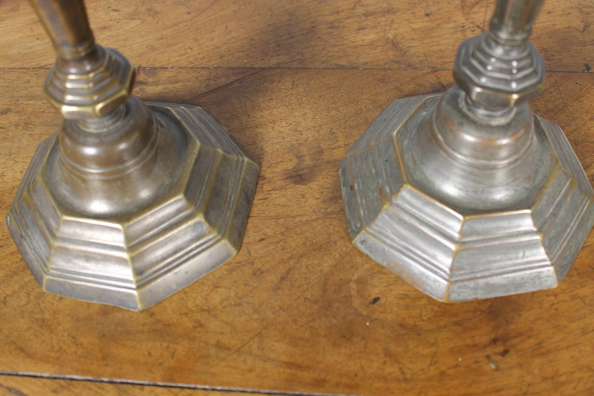 Paire de bougeoirs en bronze étamé de style Louis XIV époque 18ème-photo-2