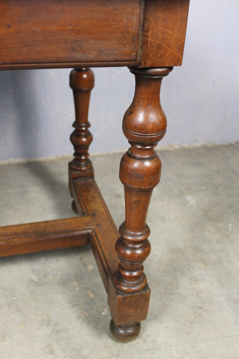 Table à écrire bureau de style Louis XIV en noyer époque début 18ème Origine Périgord-photo-1