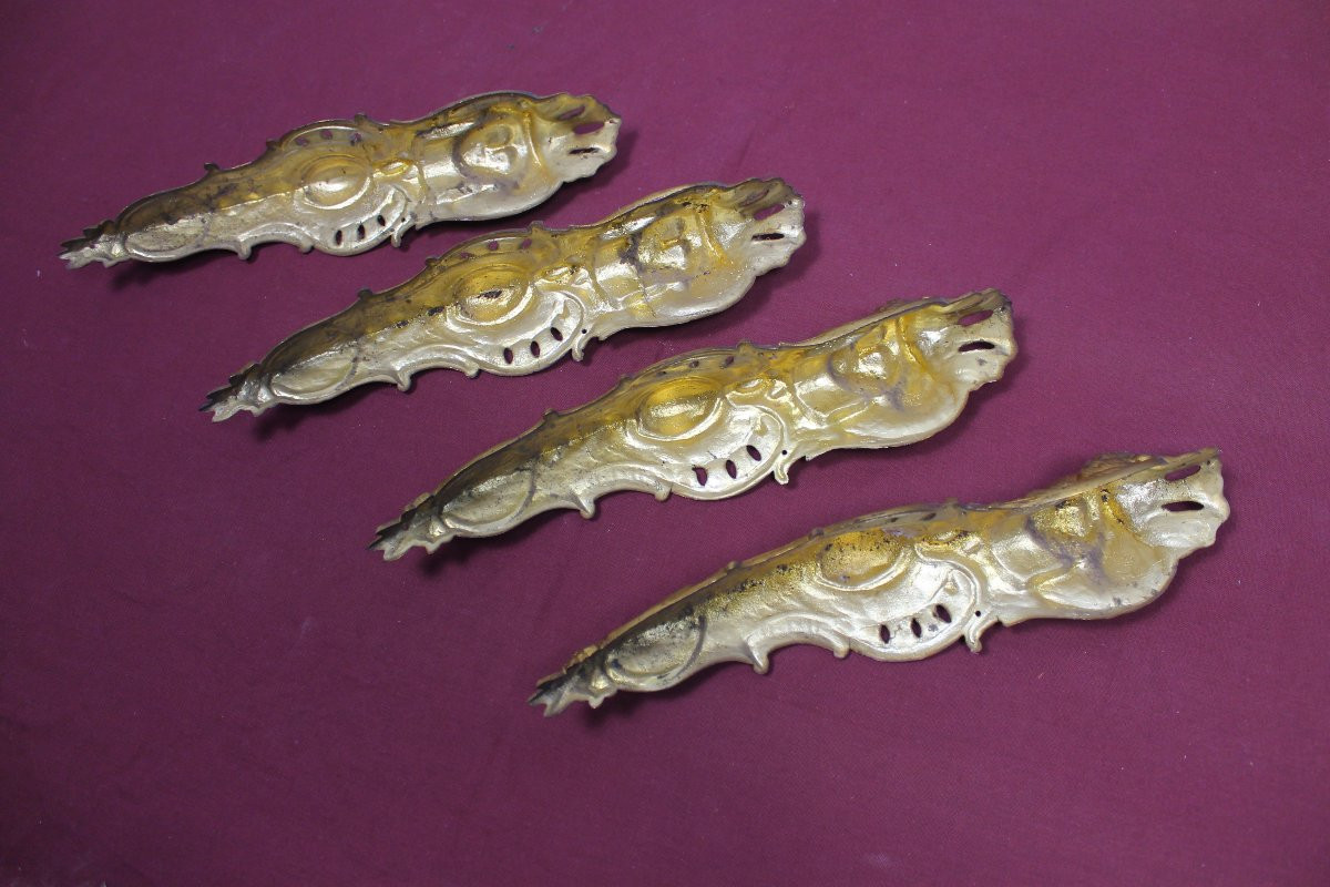 Suite de 4 bronzes décoratifs en chute pour ameublement décoration intérieure à motif féminin-photo-5