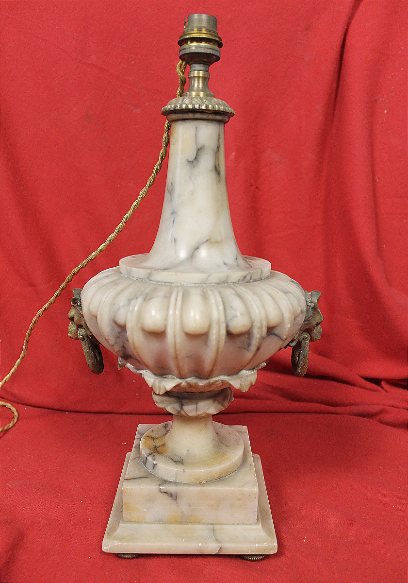 Louis XVI Style Marble Lamp, Late 19th Century