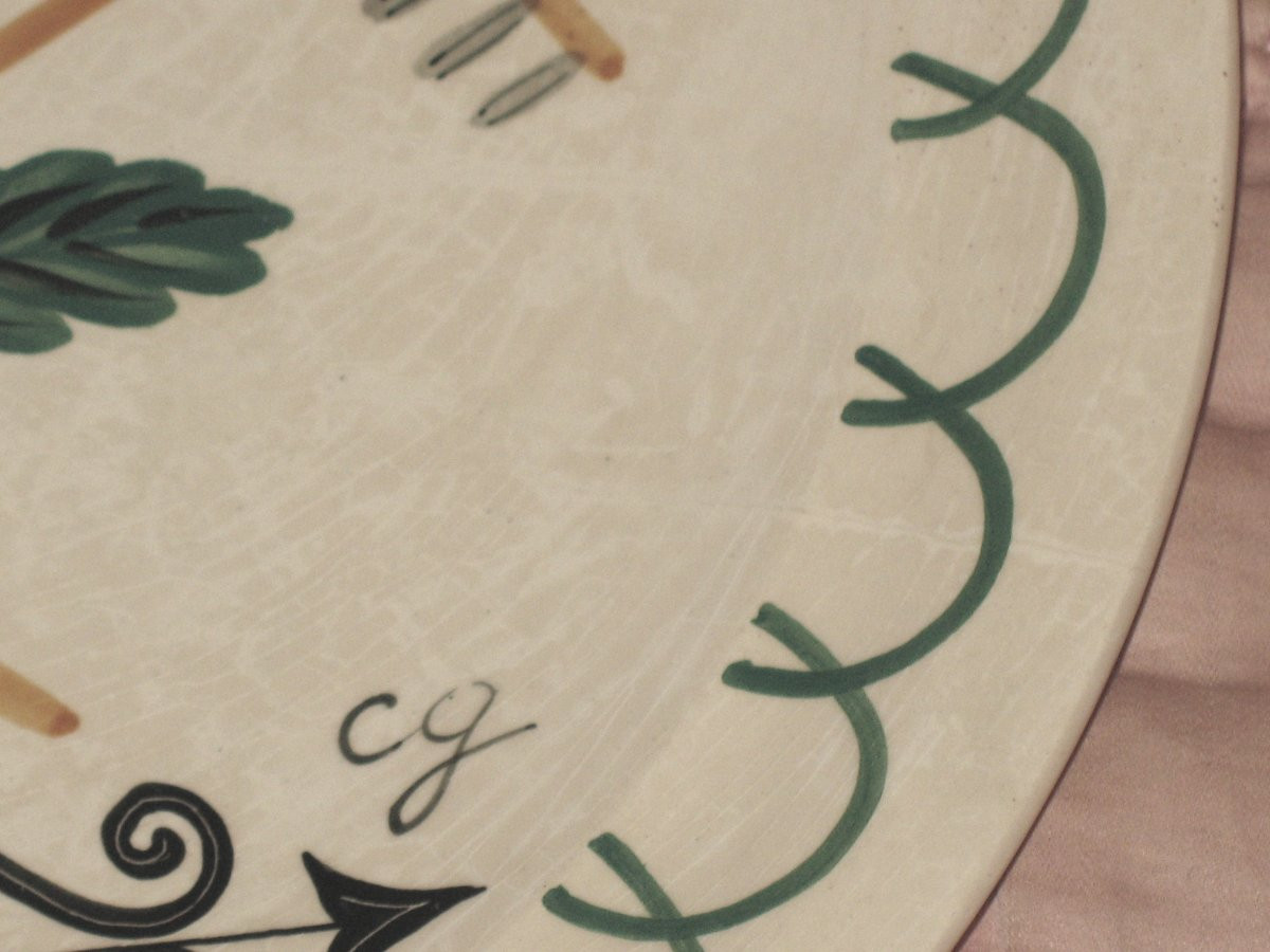 Paire de plats en faïence de Colette Guéden Service Trophées Agricola époque Art Déco-photo-3