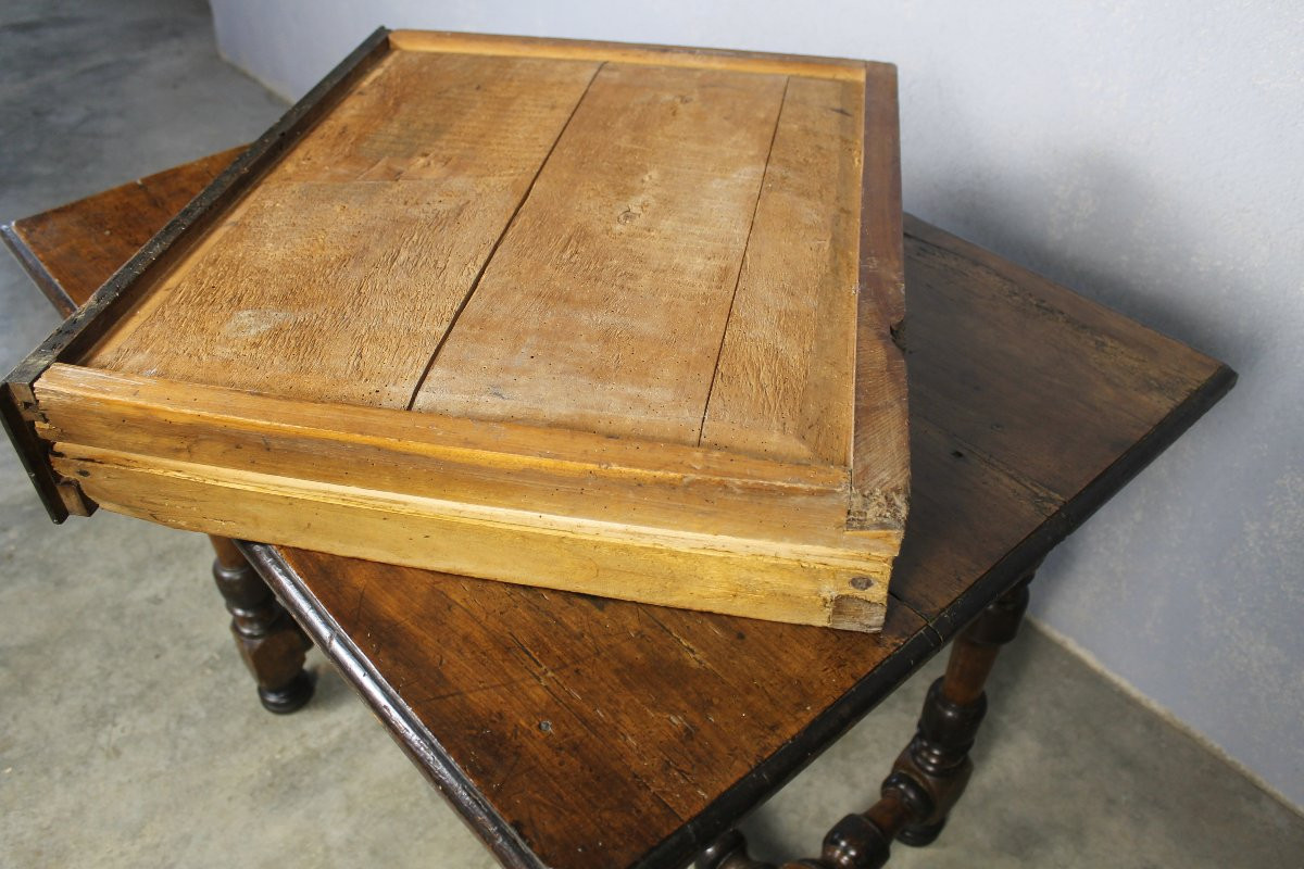 Table à écrire bureau Louis XIV en noyer avec 1 tiroir époque 18ème-photo-6