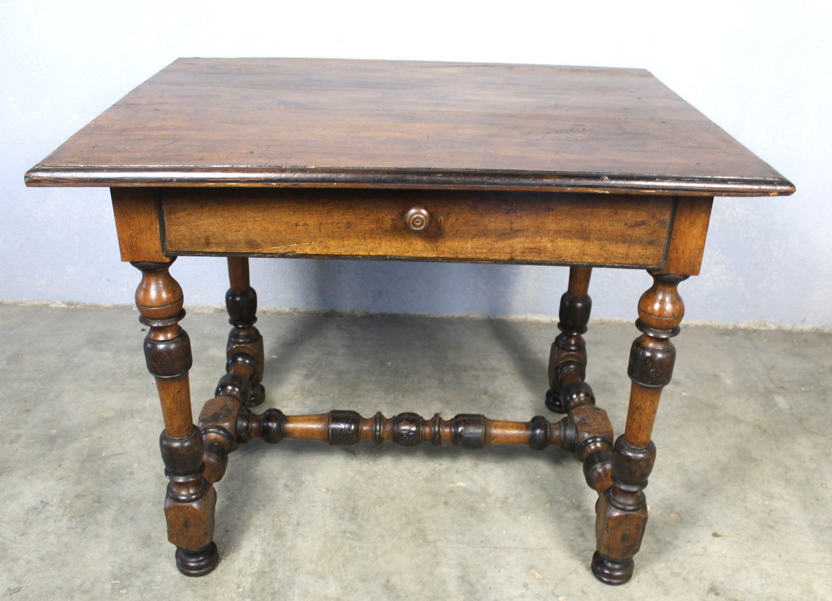 Table à écrire bureau Louis XIV en noyer avec 1 tiroir époque 18ème