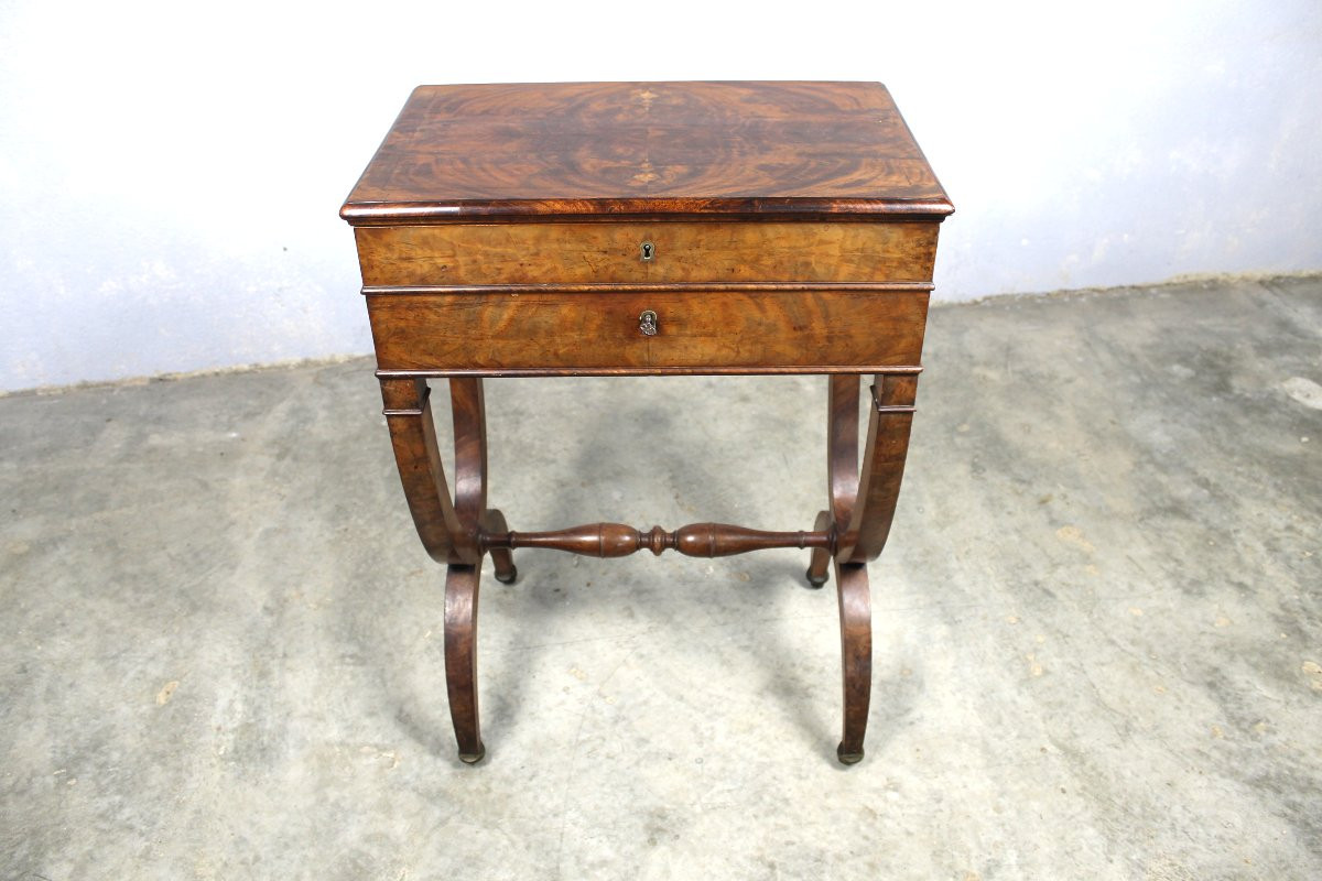 Table de salon à ouvrages en acajou époque Charles X 19ème-photo-2
