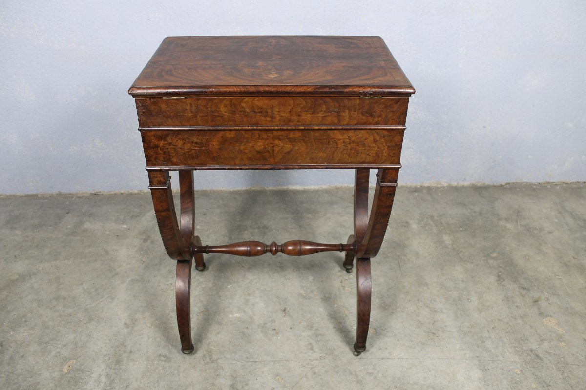 Table de salon à ouvrages en acajou époque Charles X 19ème-photo-3