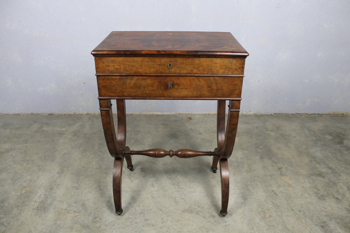 Table de salon à ouvrages en acajou époque Charles X 19ème-photo-4