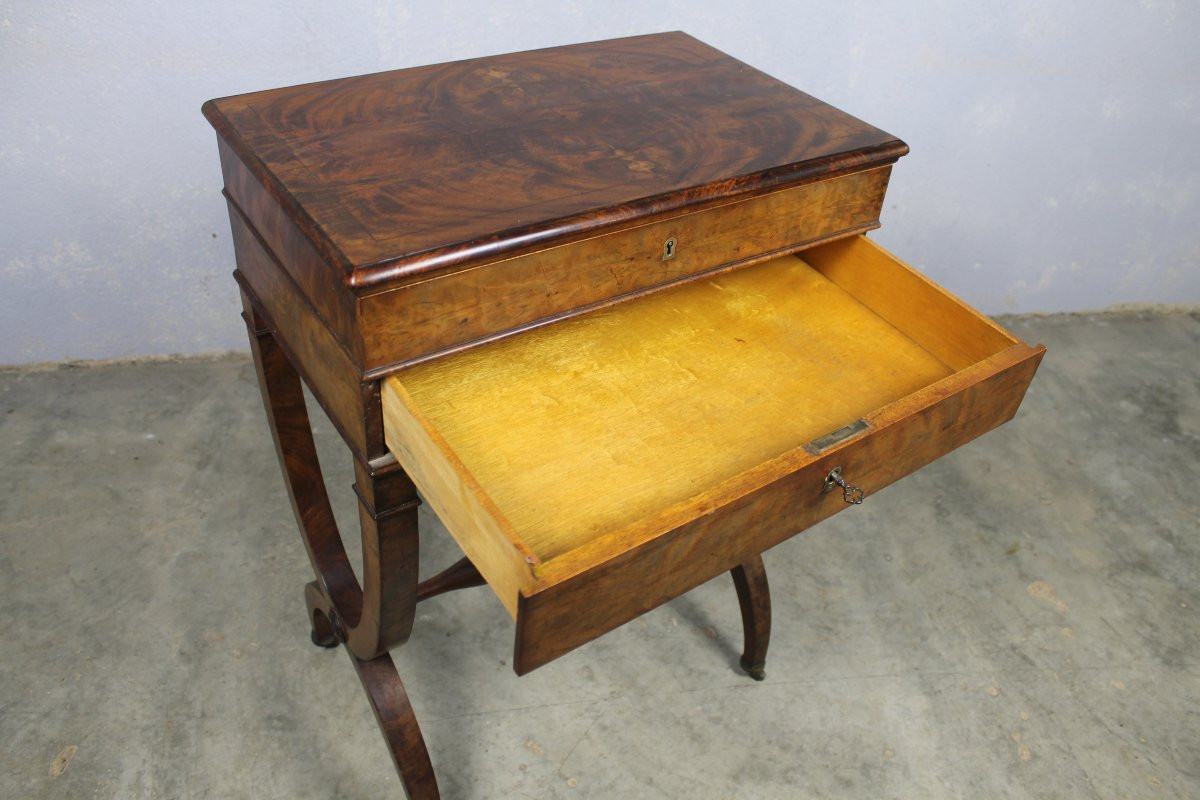 Table de salon à ouvrages en acajou époque Charles X 19ème-photo-6