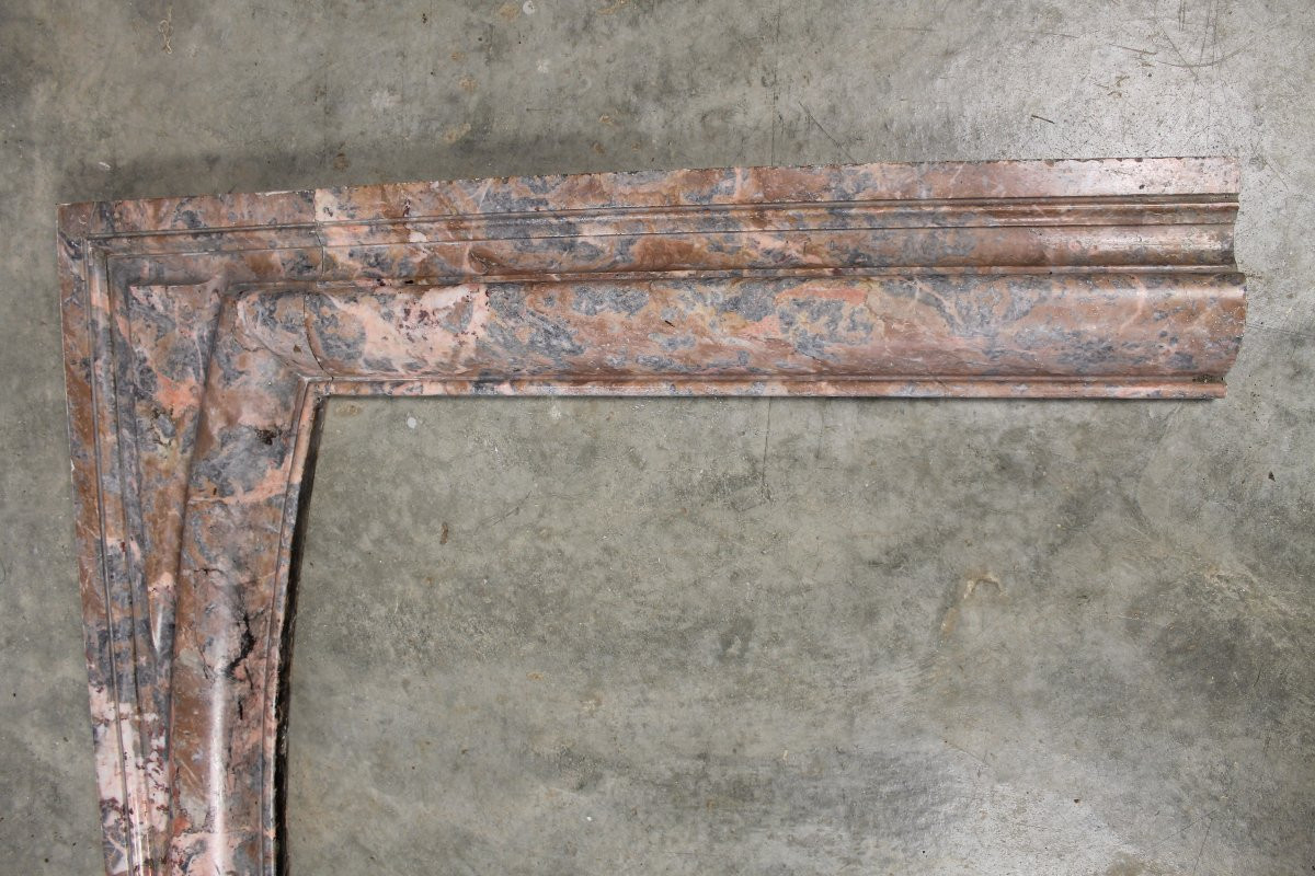 Façade de cheminée en marbre mouluré de Sarrancolin style Louis XIV époque 19ème-photo-1