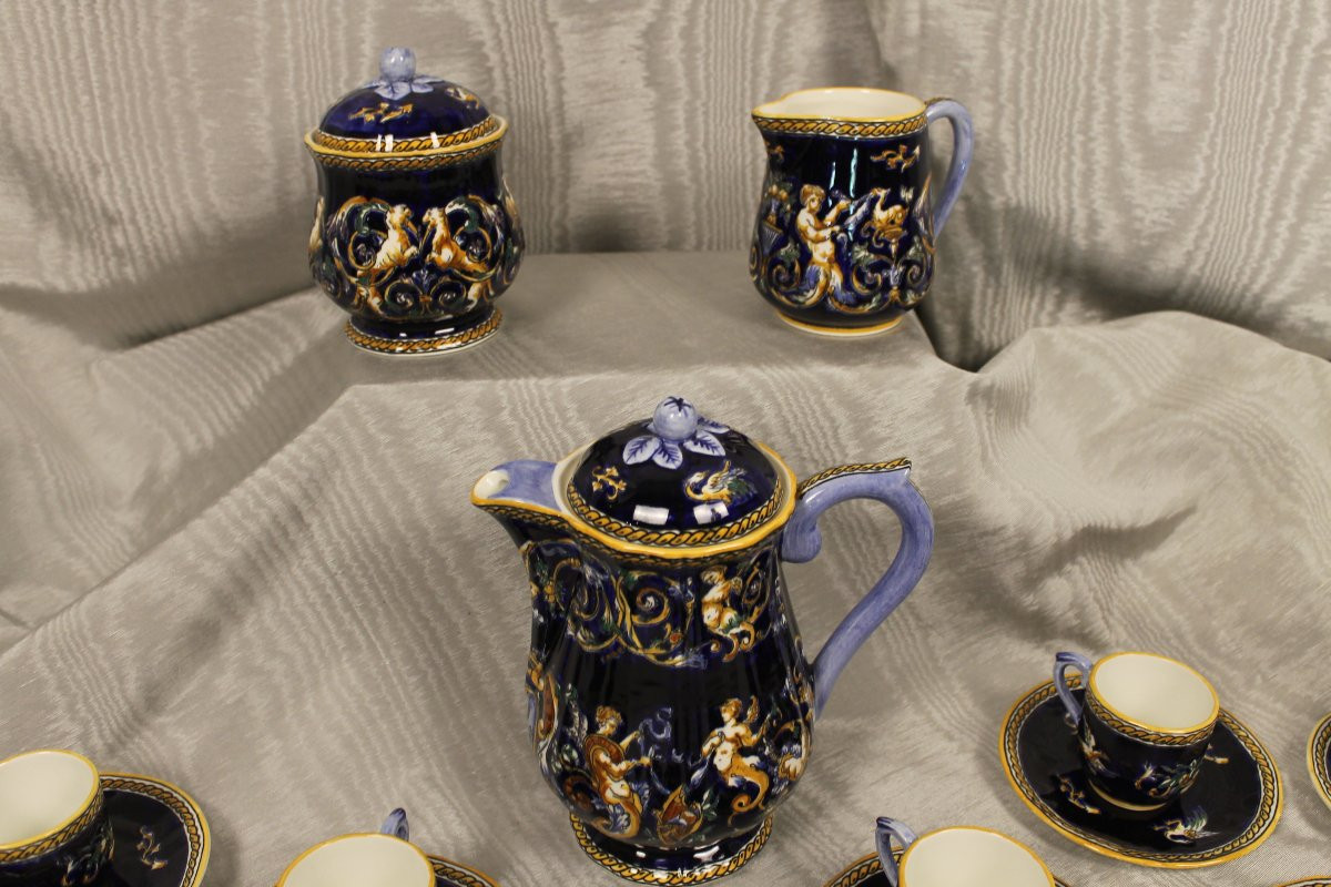 Service à café en faïence de Gien décor Renaissance Italienne en bleu roi complet parfait état-photo-3