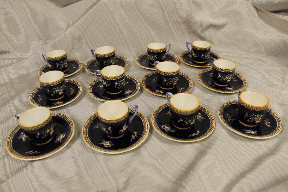 Service à café en faïence de Gien décor Renaissance Italienne en bleu roi complet parfait état-photo-7