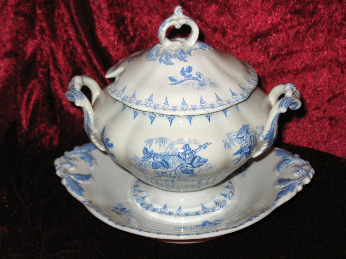 Sarreguemines Earthenware Dinner Service With Flore Décor 107 Pieces 19th Century-photo-4
